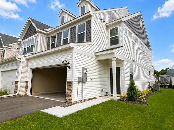 1699 Hauer Trl, Shakopee, MN 55379