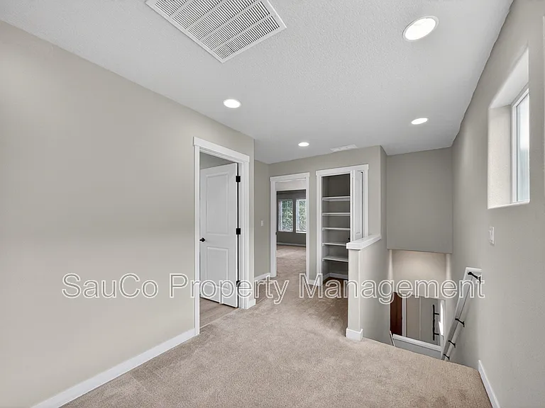 456 SW 203rd Ter — Photo 10