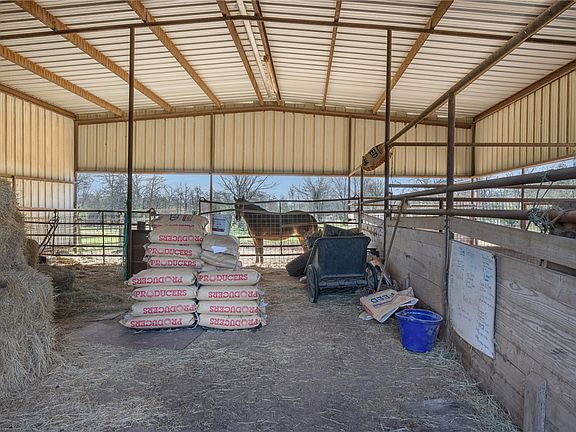 4th image of 10466 Old Hearne Rd Tract 4