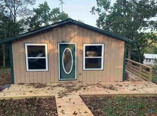 28607 Salamander Ln, Warsaw, MO 65355
