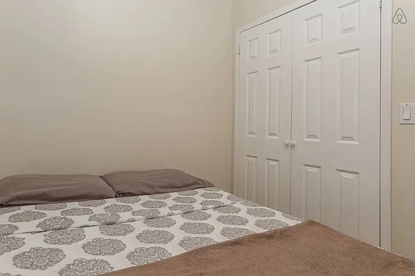 Rented by Charles Coutinho LLC | media 41