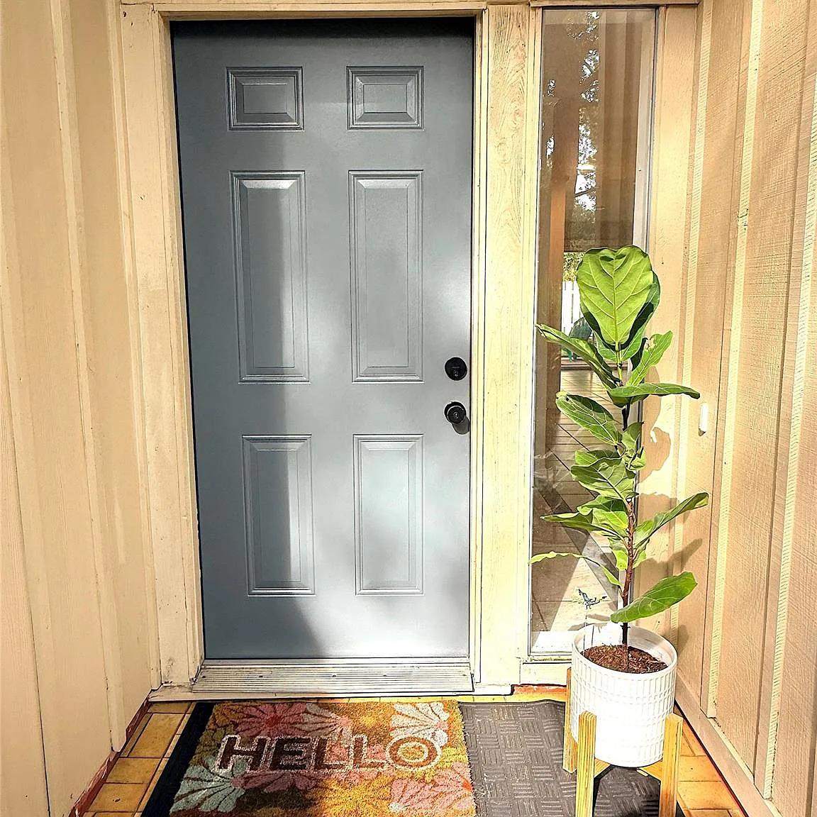 2 bed, 1.5 bath, 1290 sqft, $1,985 — Photo 2