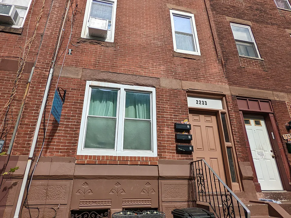 2233-s-15th-st-3-3-2