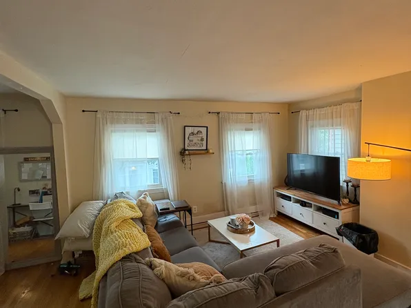 287 W 5th St #2, Boston, MA 02127