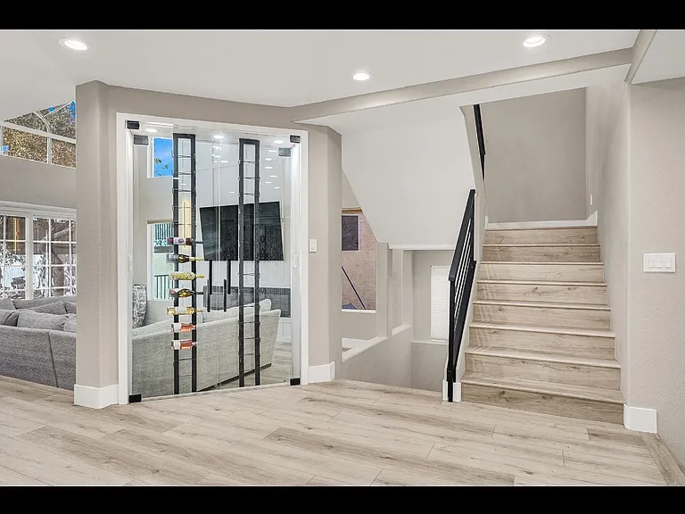 3841 Cranbrook Hill St — Photo 10