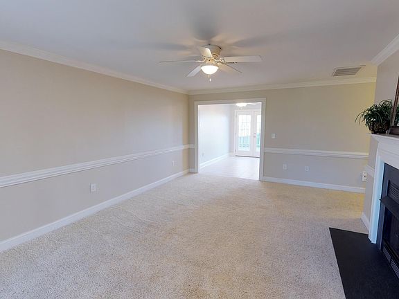 4th image of 106 Emily Drive #A