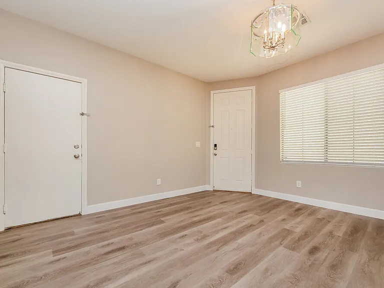 6511 Goldfield St — Photo 5