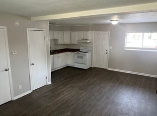 2943 E University St #8, Springfield, MO 65804