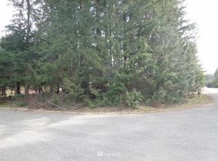 8399 Golden Valley Blvd, Maple Falls, WA