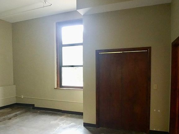 2nd image of 3003 E Kellogg Dr APT 211