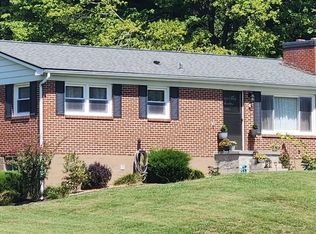 180 Neeley Pl, Blountville, TN 37617
