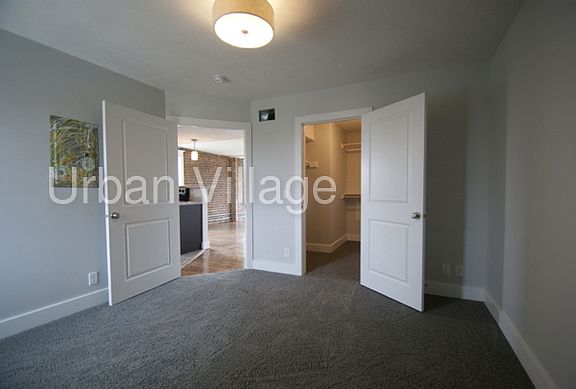 5th image of 3009 Harney St APT 5