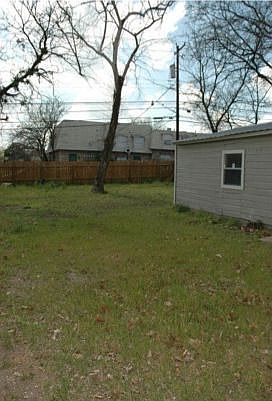 Huge backyard with 500 sqft Garage/Shed