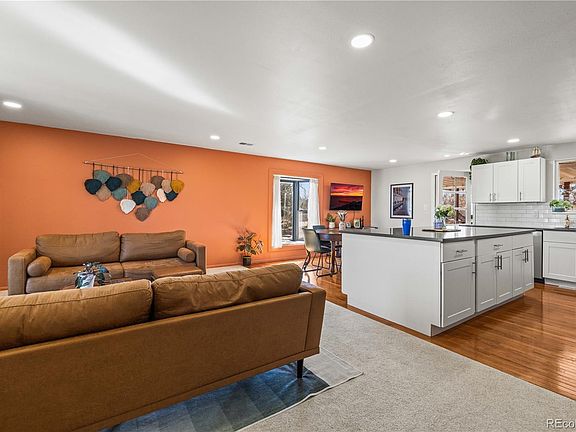 4th image of 4100 W Rutgers Place