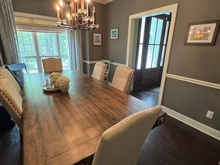 185 Megan Ln — Photo 2