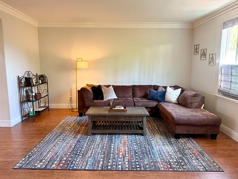 5205 Skyler Ct — Photo 33