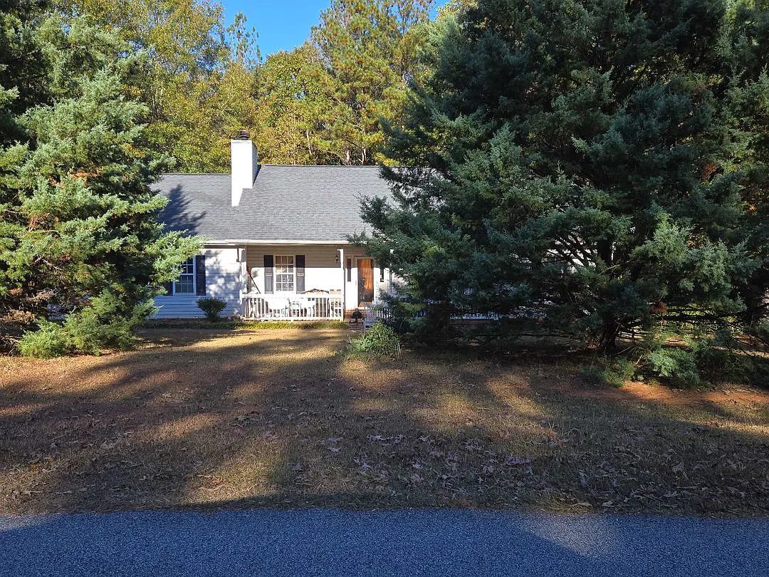 265 Eastwood Frst photo 1