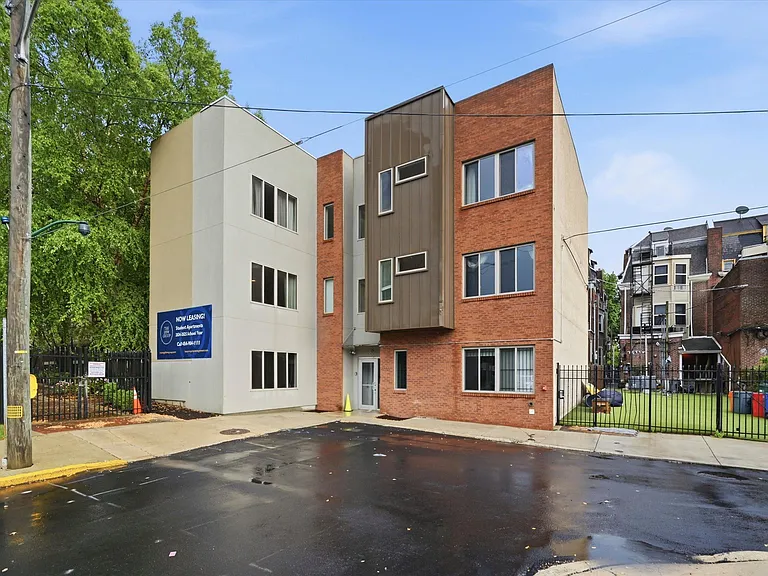 4030 Irving Street — Photo 7