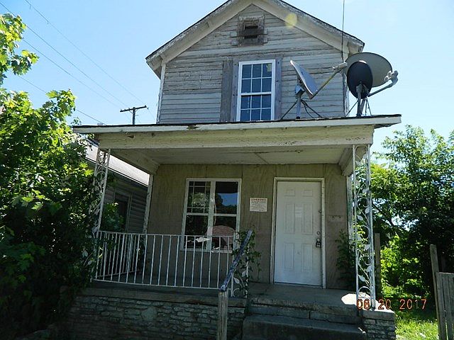 1st image of 508 Broadway St