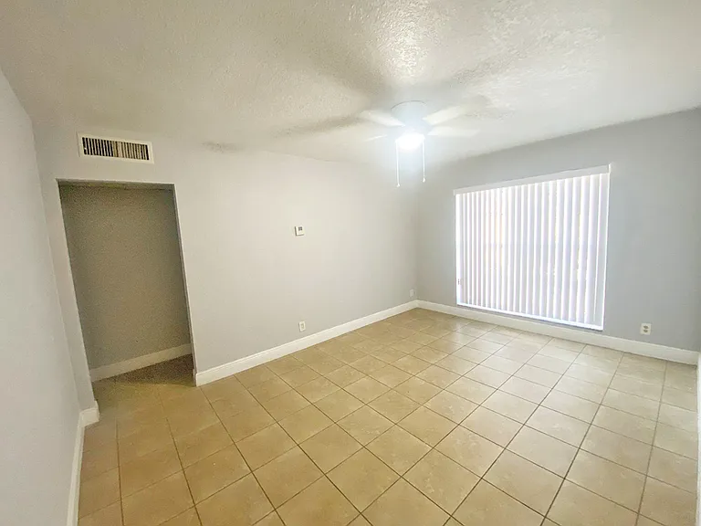 4423 Treehouse Ln #21G — Photo 9
