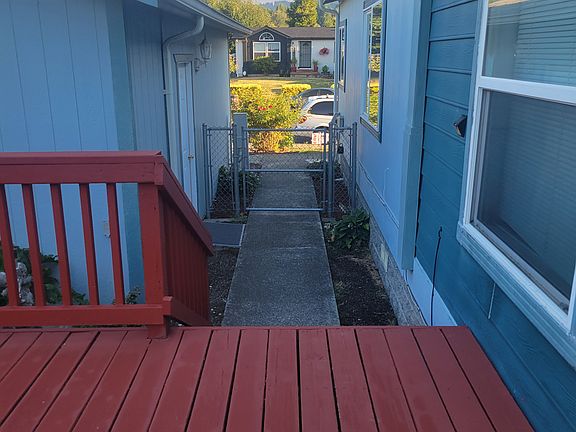 4th image of 1844 Springwood St