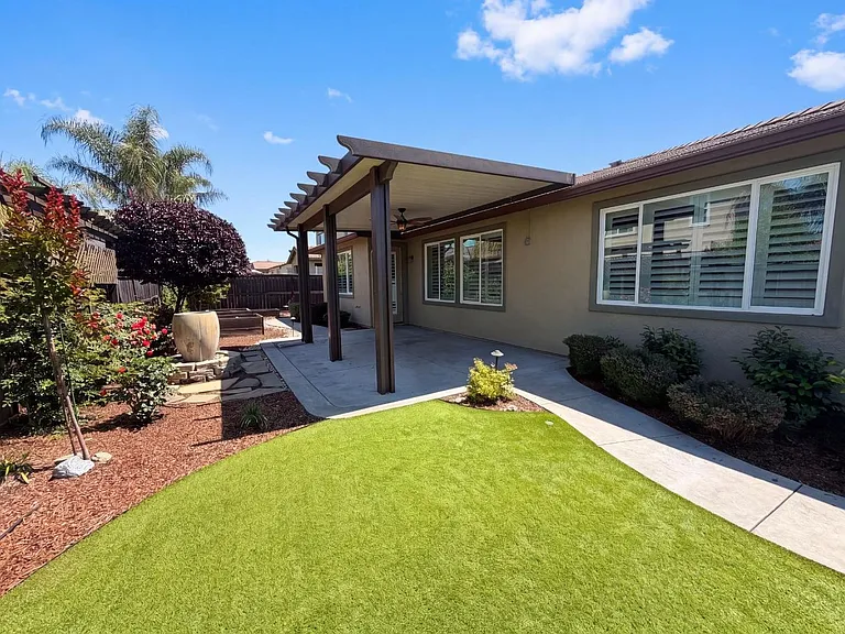 3935 Deergrass Cir — Photo 11
