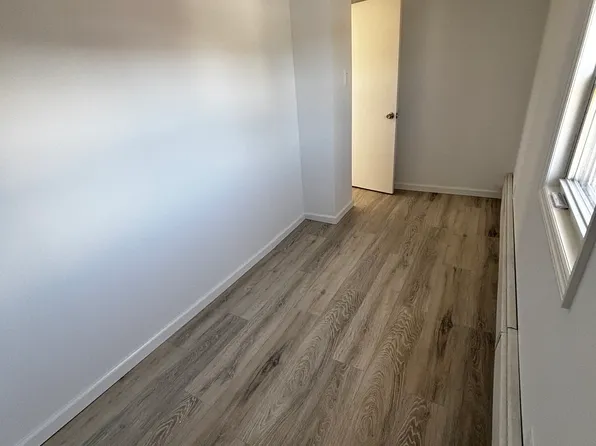 44 Broadway image 11 of 11