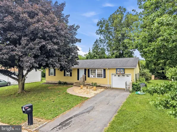 143 Aspen Ave, Sinking Spring, PA 19608