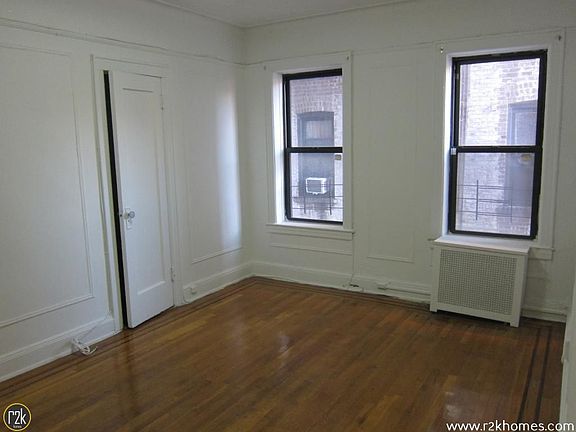 5th image of 4539 42nd St APT 4D