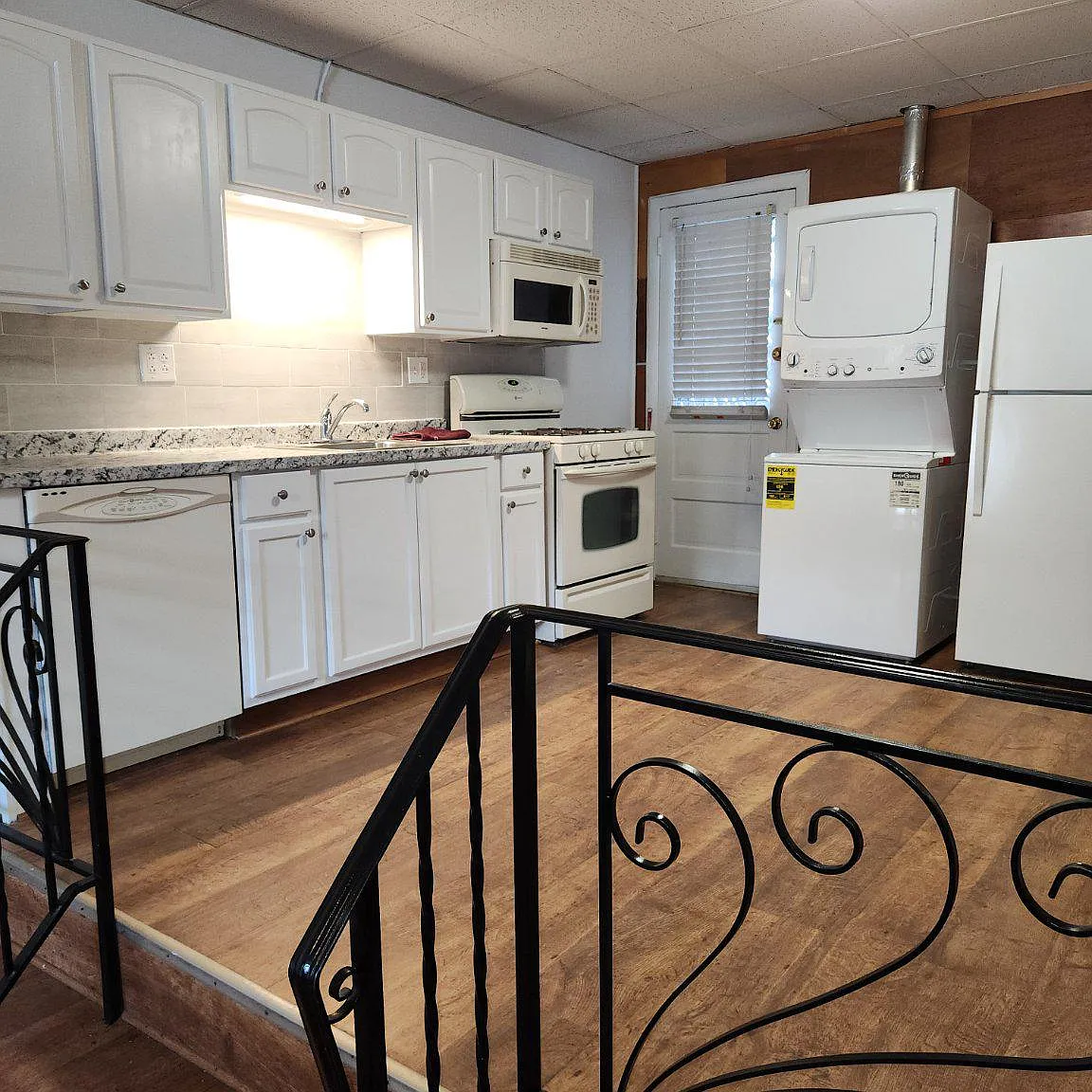 1 bed, 1.0 bath, 700 sqft, $1,750 — Photo 4