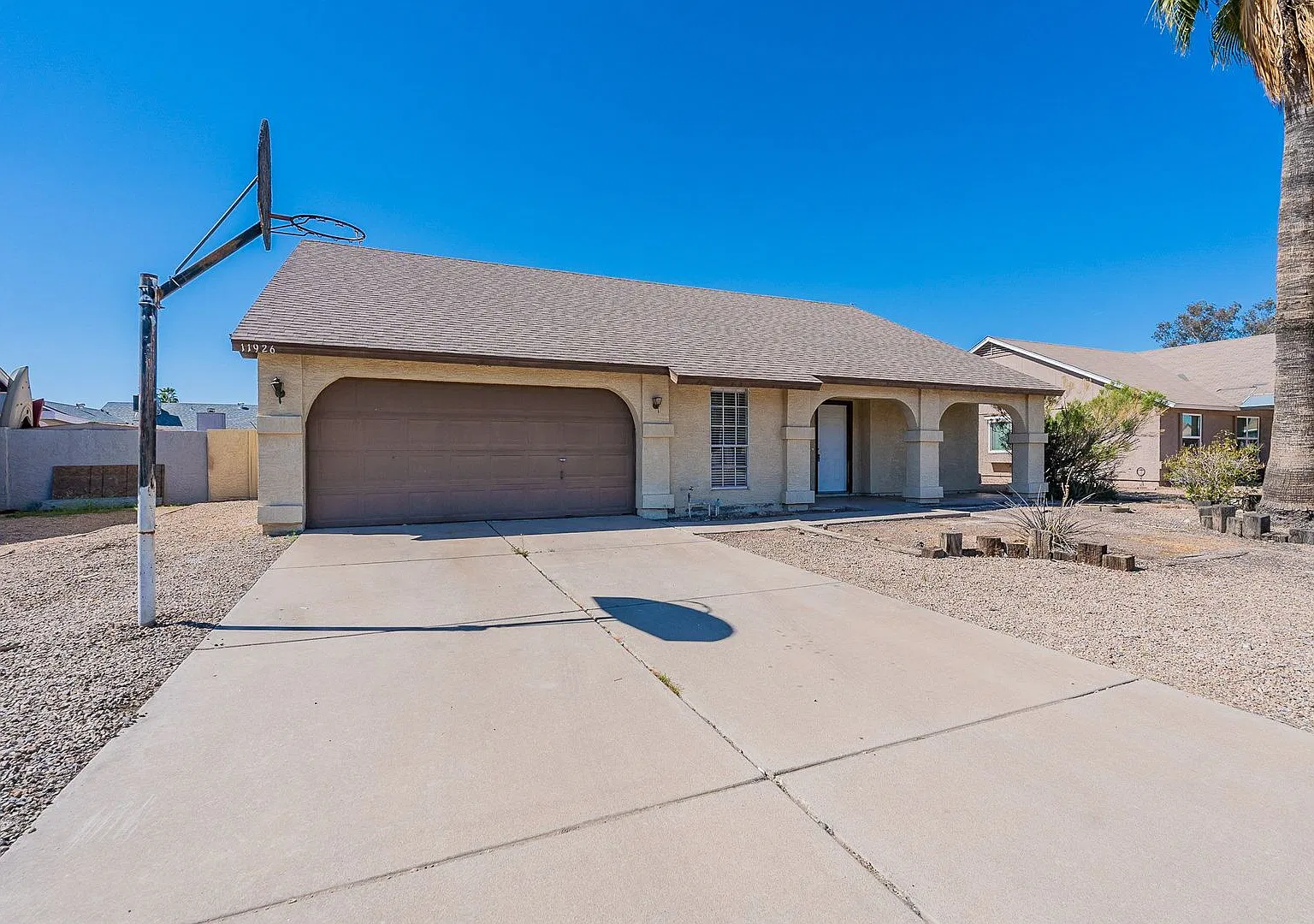 Complete Upgrade 3 Bed 2 Bath in Great Area! — Photo 1