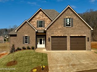 9921 Rio Bravo Ln, Knoxville, TN 37922