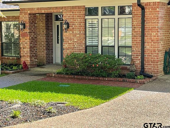 3rd image of 3404 Teakwood Dr