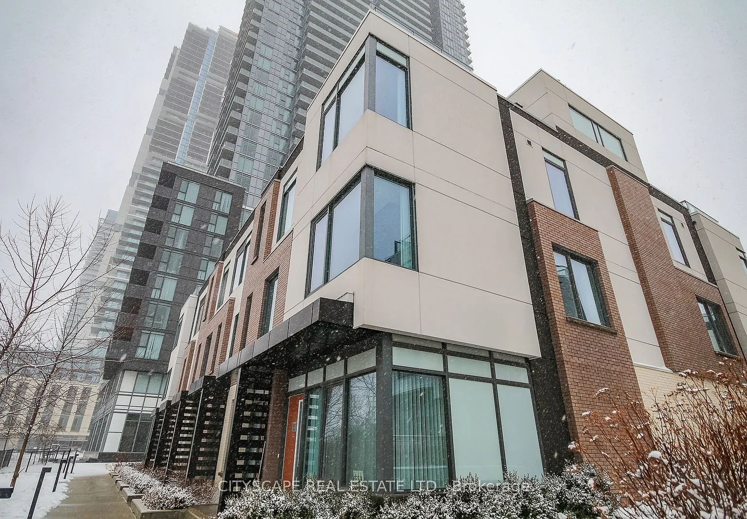 4 bed, $3,243 — Photo 1
