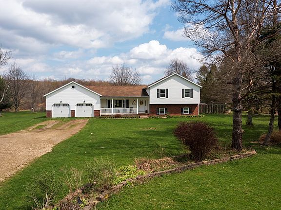 2nd image of 11155 Silverthorn Rd