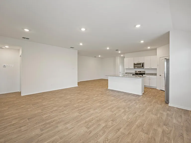 313 Cottonmouth Ln — Photo 9