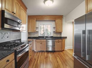 27 Atwood St, Wellesley, MA 02482