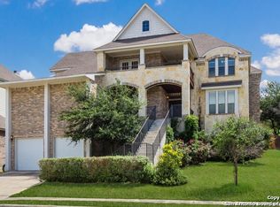 8111 Night Bluff Dr, San Antonio, TX 78255