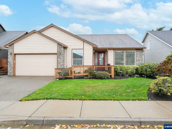 945 Caradon Ct NW, Salem, OR 97304
