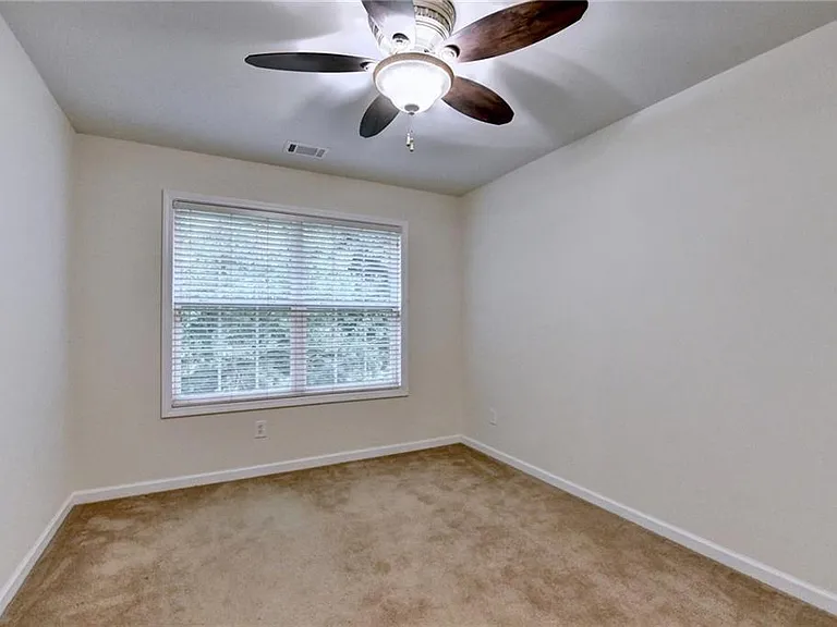 1641 Tailmore Ln — Photo 19