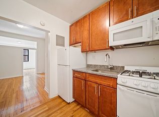 207 E 76th St APT 3A, New York, NY 10021