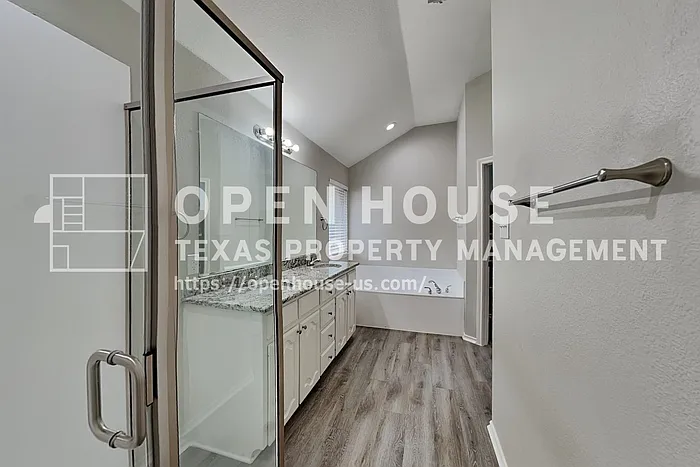 8705 Sunset Trace Dr — Photo 9