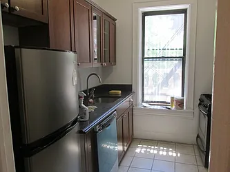 Rented by Aimee Grodanz, LREB