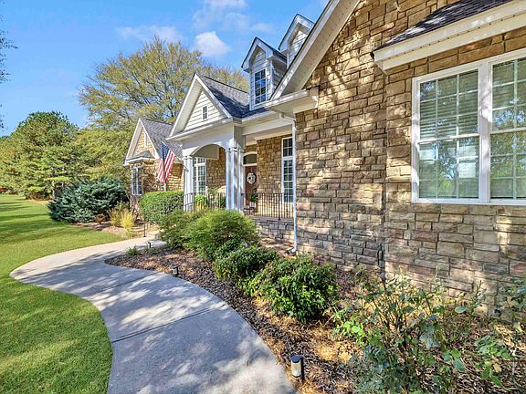 2nd image of 1421 Jack Malcom Rd