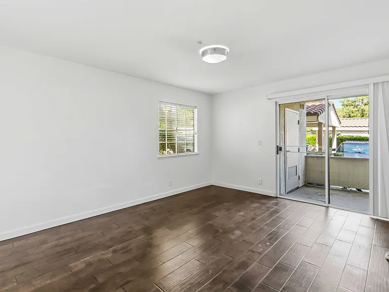 631 Oak Run Trl #206 — Photo 8
