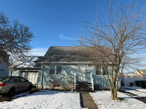 11 Pelham Ave, Edison, NJ 08817