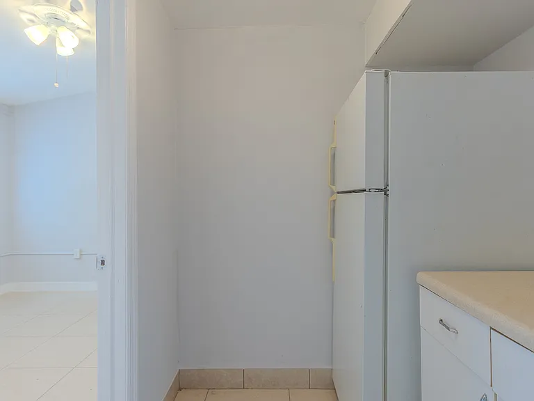 5824 McKinley St #2 — Photo 4