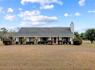 4001 Yucca Dr S, Theodore, AL 36582
