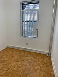 Rented by M.Grossman R.E. Management