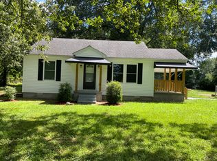 636 James St, Rossville, GA 30741